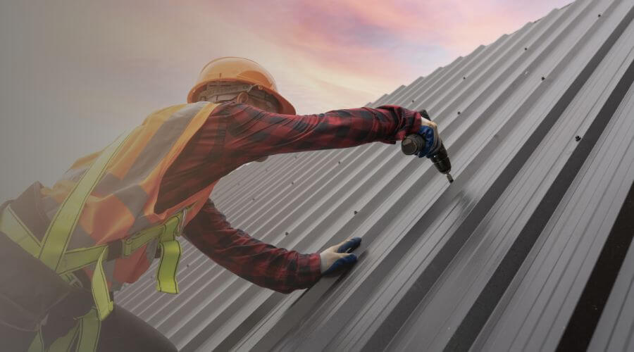 Expert new roof installation services in Edgewood, IA